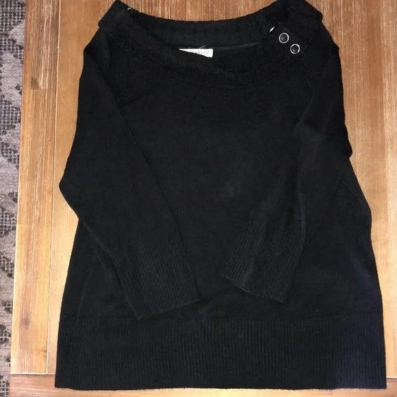 Requirements black sweater. L. 3/4 sleeve - Picture 3 of 4